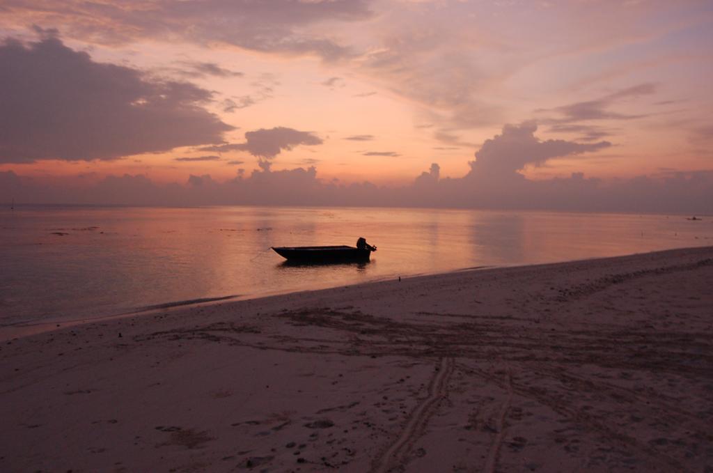 Vaali Maldives Island Escapes & Dive Hotel Felidhu Eksteriør billede